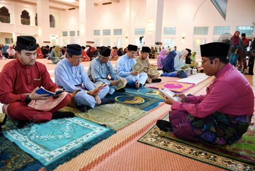 SG02_24052018_SULTAN_BN201805088068_1