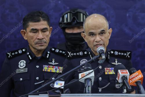 DATUK SHAZELI KAHAR