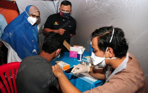 DATUK SERI AMIRUDIN SHARI