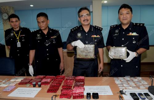 SG02_25012012_PC_POLIS