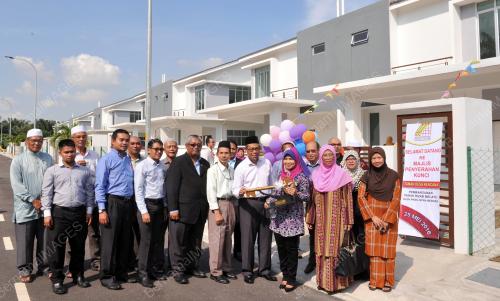 SG02_25052016_PKNS