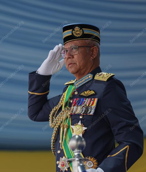 DATUK SERI MUHAMAD NORAZLAN ARIS
