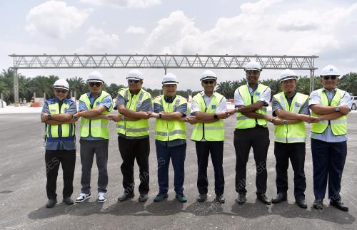 DATUK SERI ALEXANDER NANTA LINGGI