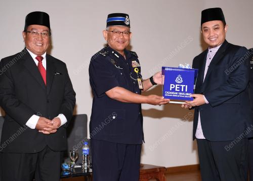 SG02_27032019_POLIS_MASJID_BN201903264498