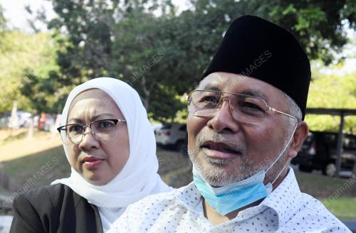 DR MOHAMAD KHIR TOYO