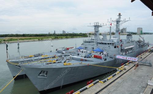 KAPAL PERANG INDIA