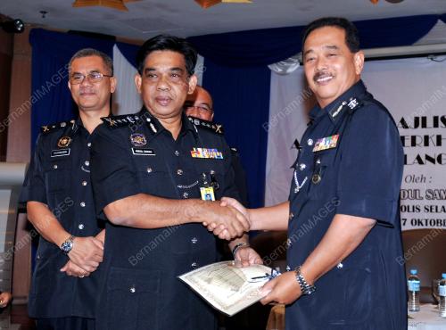 SG02_27102015_PDRM_APC