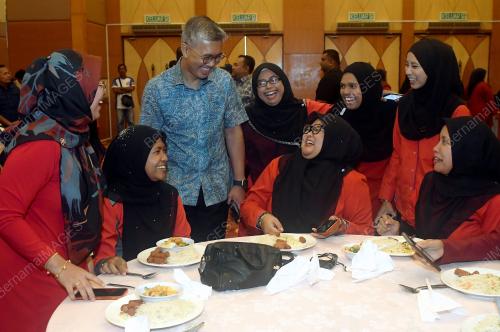 TENGKU DATUK SERI ZAFRUL TENGKU ABDUL AZIZ
