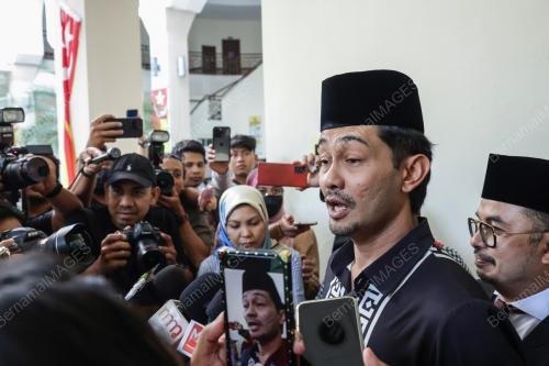 FARID KAMIL