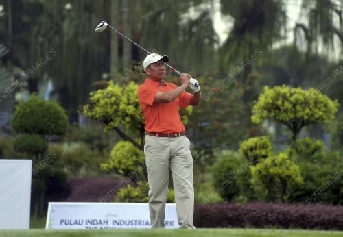 SG02_28112015_GOLF