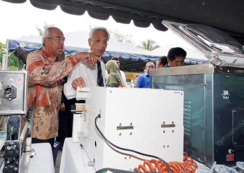 DATUK SHAHRIR ABDUL SAMAD
