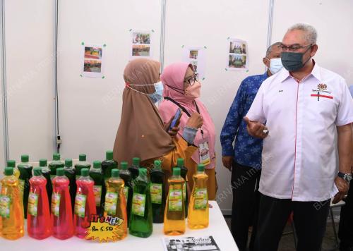 TAN SRI NOH OMAR