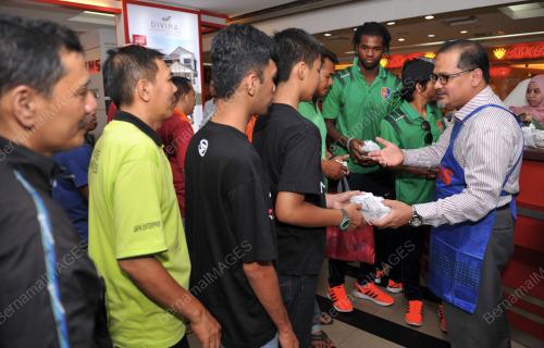 SG02_29062015_PKNS_BUBUR