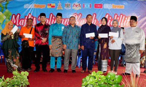 SG02_30062019_AIDILFITRI_BN201906293692