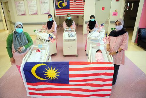 TINJAUAN BAYI MERDEKA DI HOSPITAL SHAH ALAM