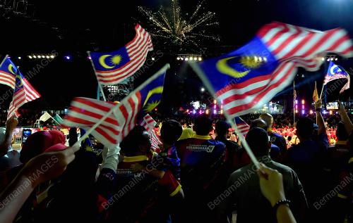 SAMBUTAN HARI KEBANGSAAN KE-67 PERINGKAT NEGERI SELANGOR