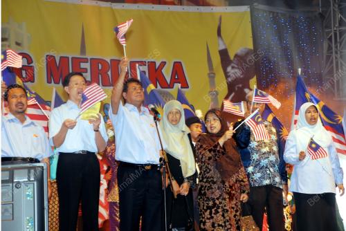 AMBANG KEMERDEKAAN kE-51