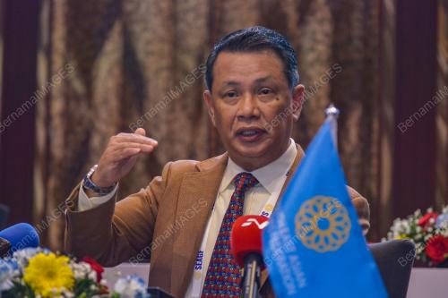 DR NORZA ZAKARIA