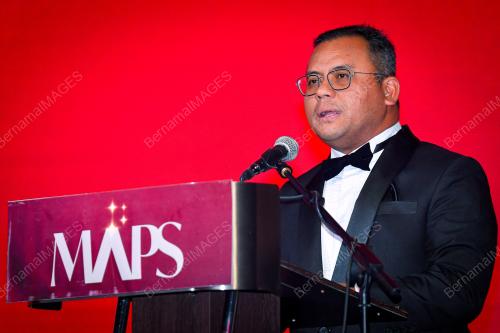 DATUK SERI AMIRUDIN SHARI
