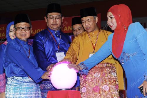 SG03_01092014_RASMI_MESYUARAT