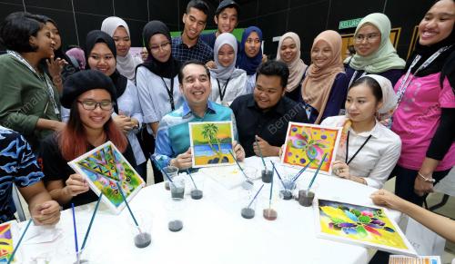 SG03_01112017_UiTM_BN201710279561