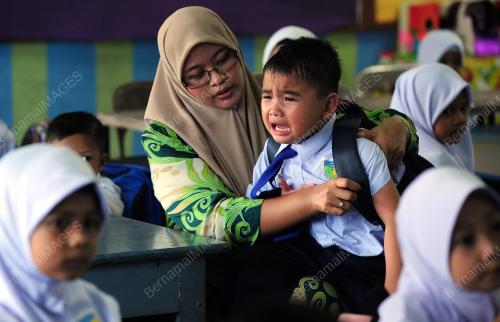 TINJAUAN HARI PERTAMA PERSEKOLAHAN TAHUN 2020