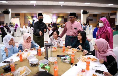 PROF DR MOHD SAZILI SHAHIBI