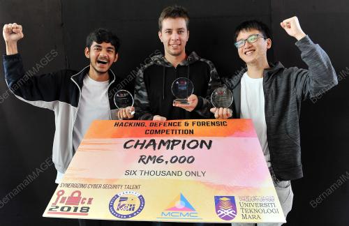 SG03_02102018_IHACK_BN201809289327