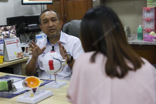 DATUK DR MOHD JOHARI MOHAMMAD