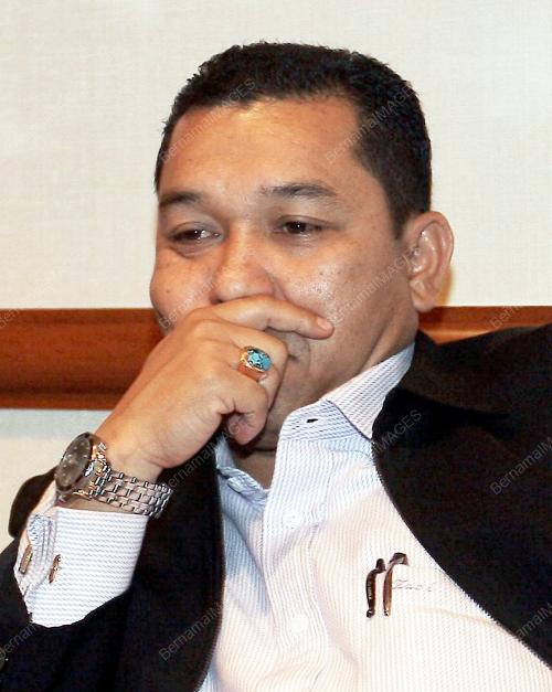 ZAKARIA AB RAHIM
