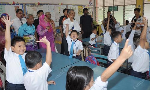 SG03_03012013_LAWAT_SEKOLAH