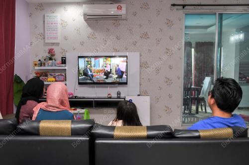 PERINTAH KAWALAN PERGERAKAN BERSYARAT