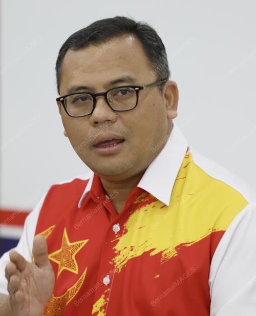 DATUK SERI AMIRUDIN SHARI