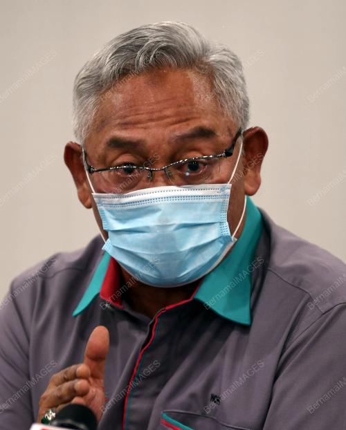 TAN SRI NOH OMAR