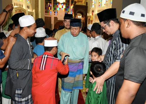 SG03_03112017_MASJID_BN201711010077