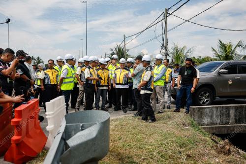 DATUK SERI ALEXANDER NANTA LINGGI