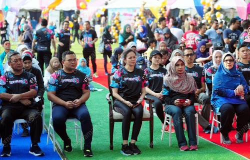 SG03_04082019_KARNIVAL_3W_BN201908016905