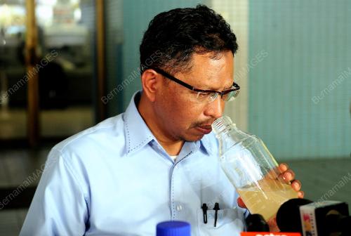 DATUK SERI IR DR ZAINI UJANG