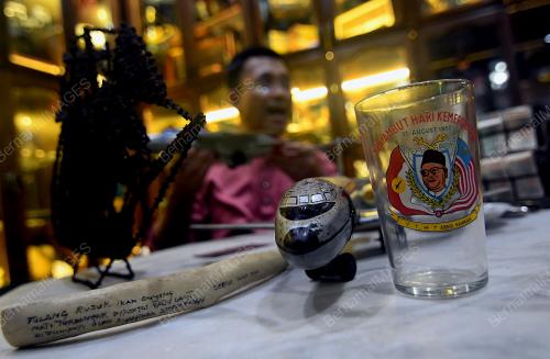 SEMAI CINTAKAN NEGARA MELALUI BARANG ANTIK