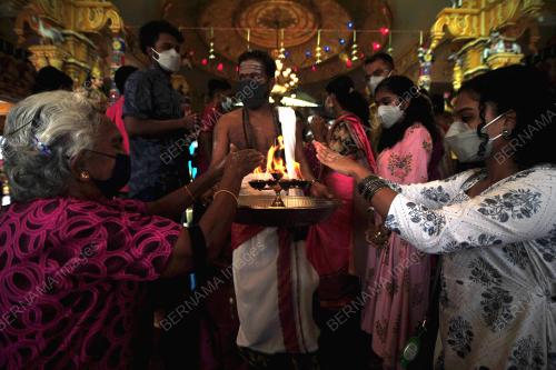 TINJAUAN SAMBUTAN PERAYAAN DEEPAVALI 2021