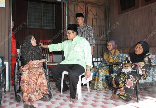 DATUK SERI NOH OMAR