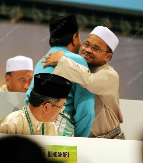 NASHARUDDIN MAT ISA