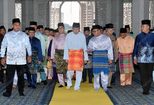 SULTAN SELANGOR SULTAN SHARAFUDDIN IDRIS SHAH