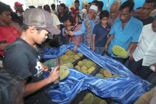 JOM MAKAN BUAH
