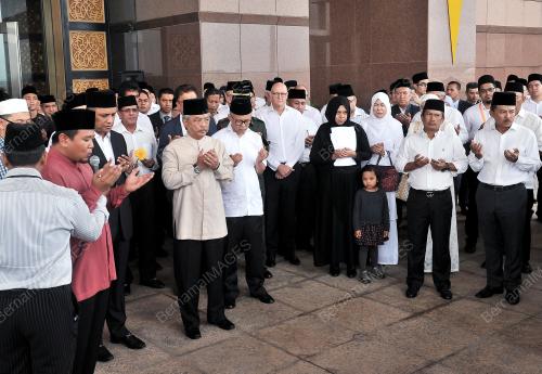 SG03_07022016_JENAZAH