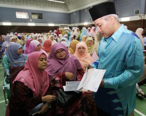 MOHAMAD KHIR TOYO