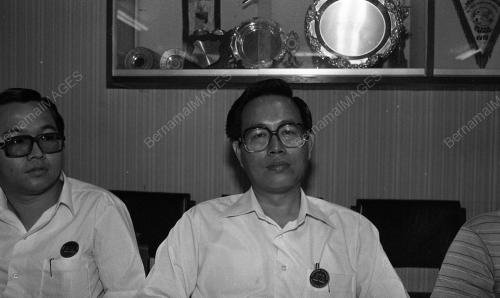 HARI PENAMAAN CALON KEPONG