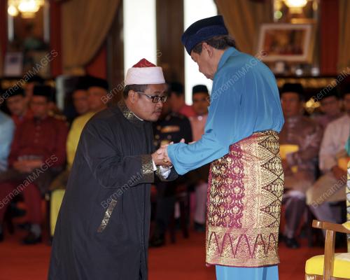 SG03_08032016_WATIKAH