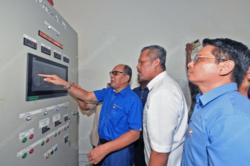 IR IZHAM HASHIM