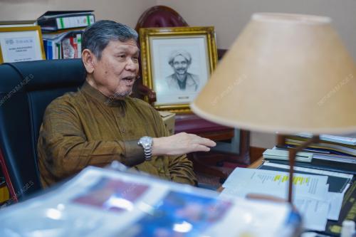 DATUK SERI IBRAHIM AHMAD
